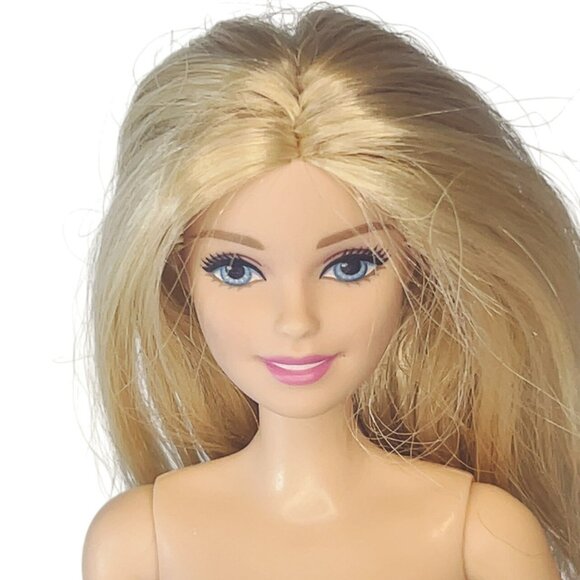 Barbie Fizzy Bath Doll Body Molded Bikini Articulated Knees 2020 Mattel GJN32 - Picture 2 of 5